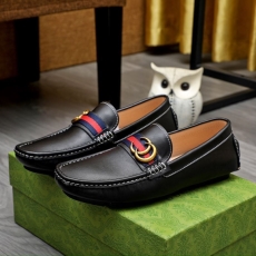 Gucci Low Shoes